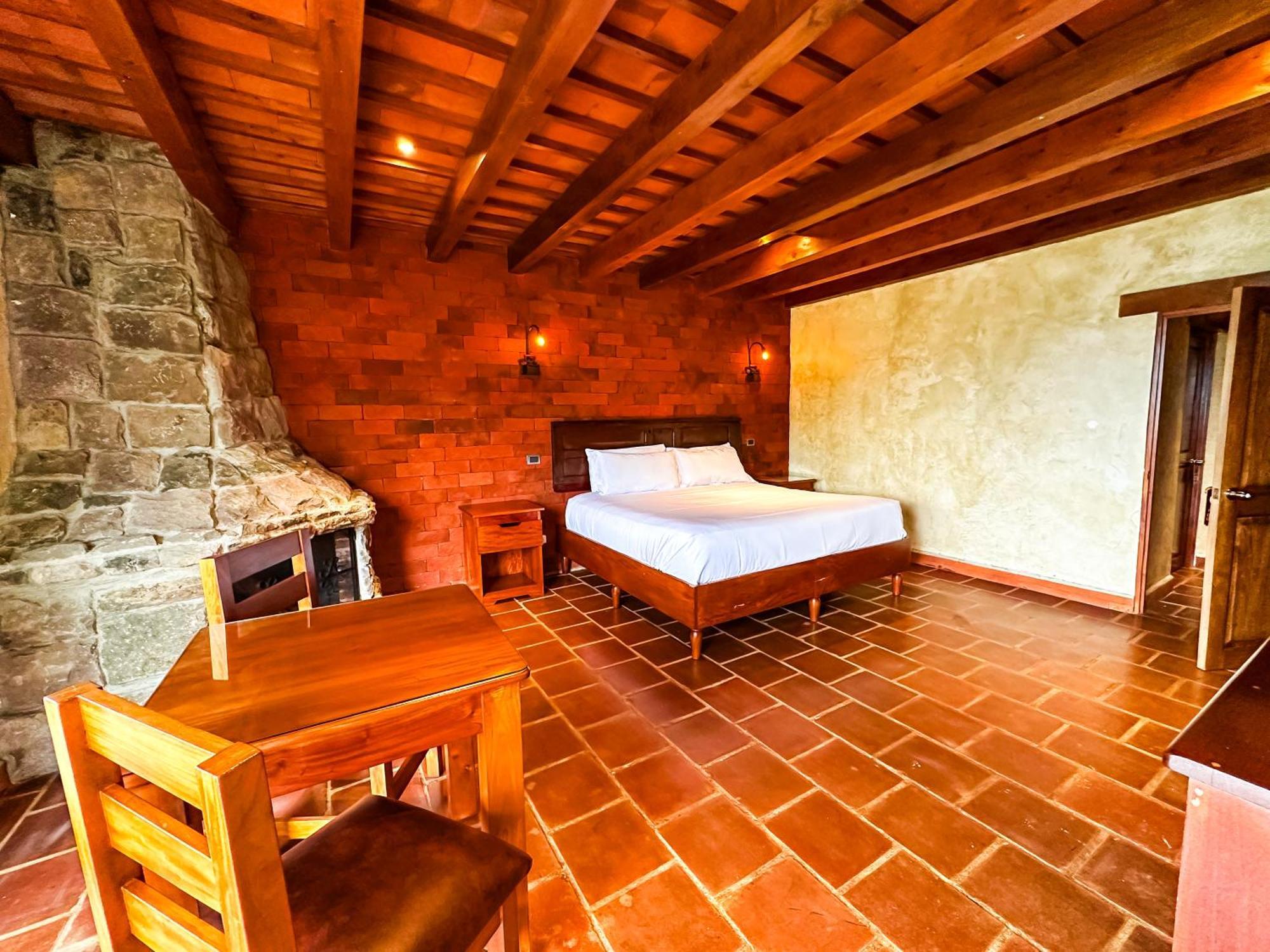 Le Suisse Spa Santa Lucía Milpas Altas Extérieur photo